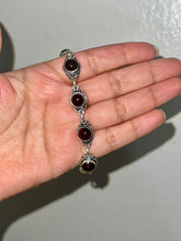 Load image into Gallery viewer, SS Garnet bracelet
